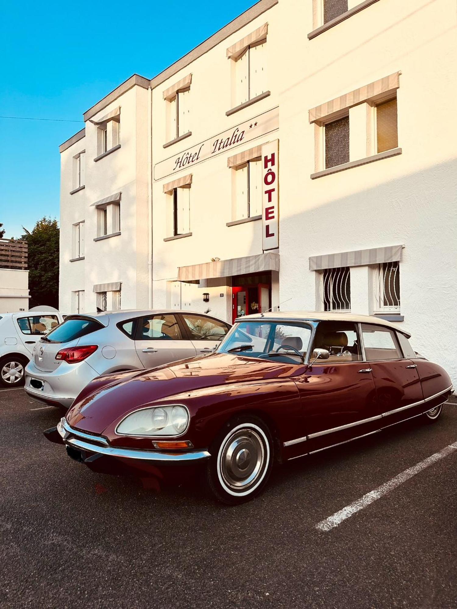 Hotel Italia Tours Buitenkant foto